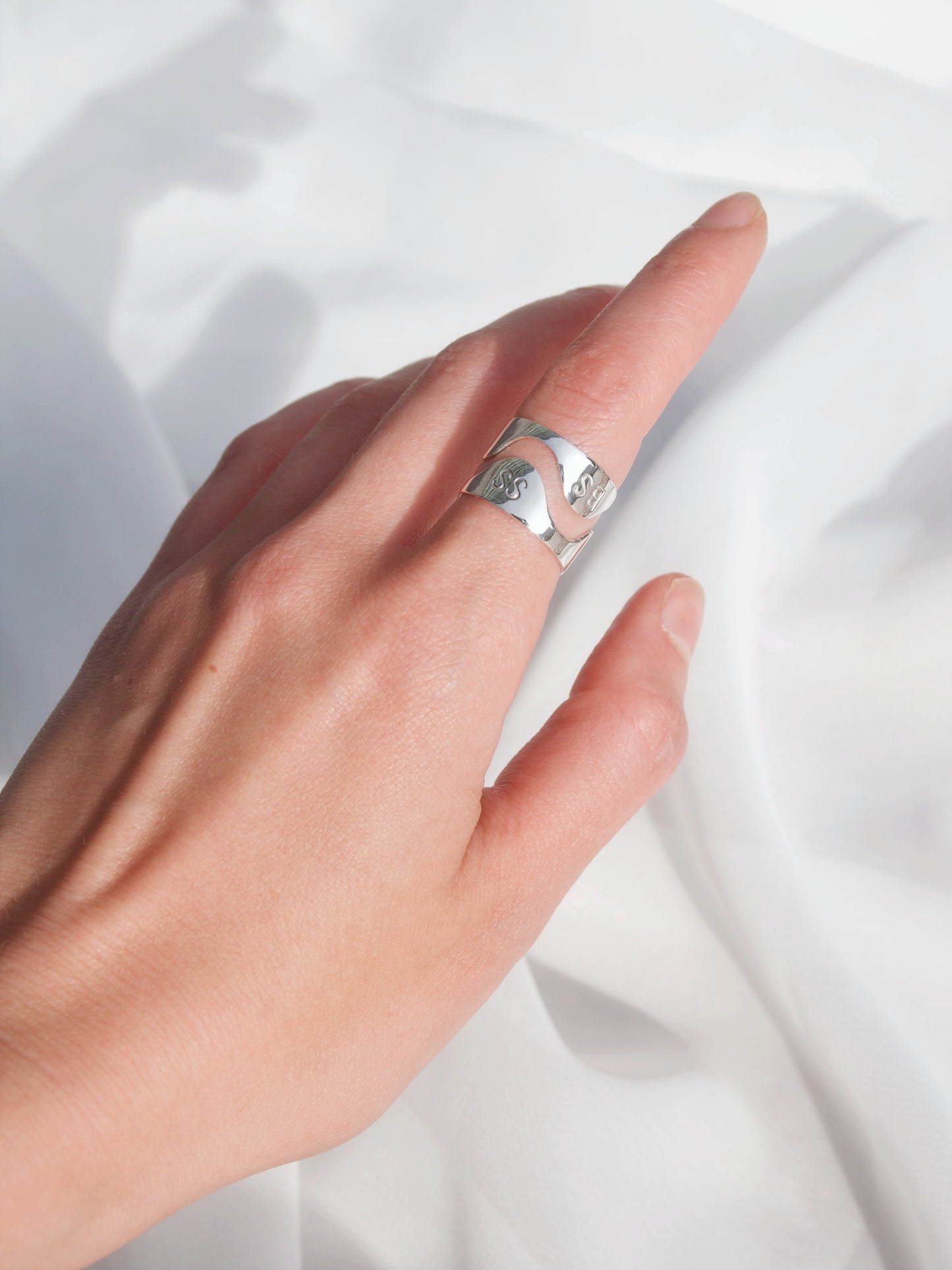 Wavy Nestled Ring Set