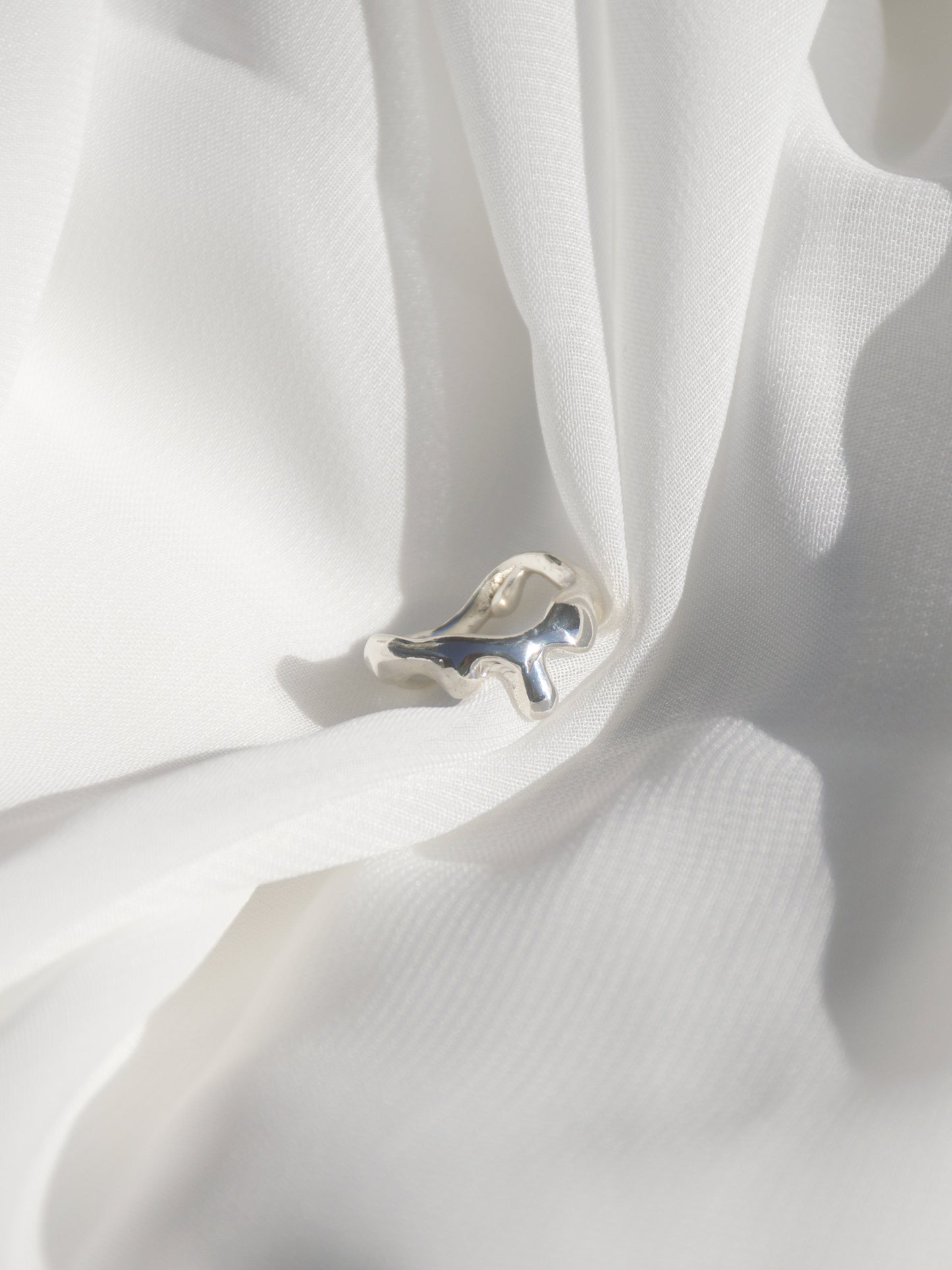 The Dainty Drip Ring