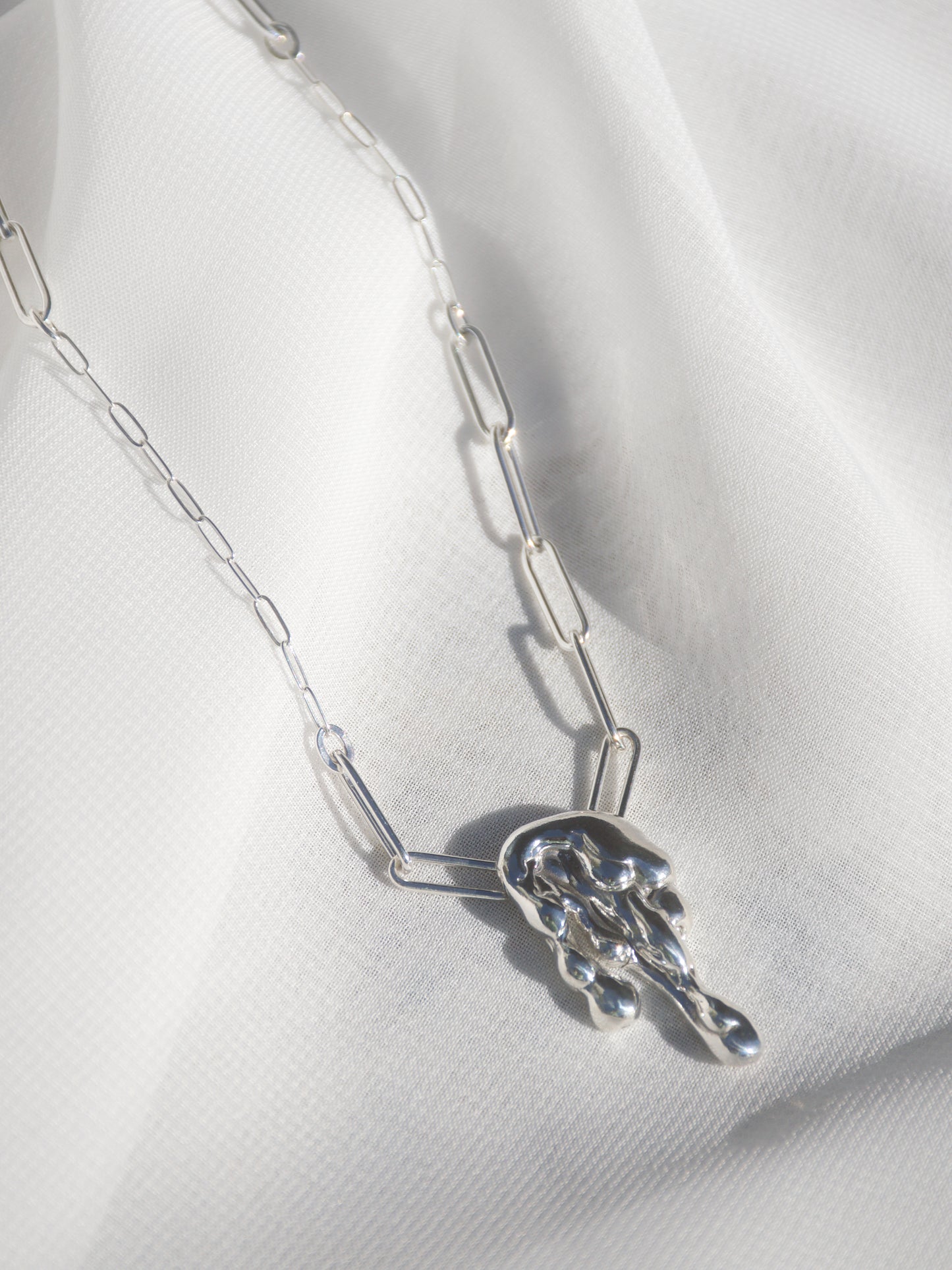Drip Necklace II with Asymmetrical Paperclip Chain